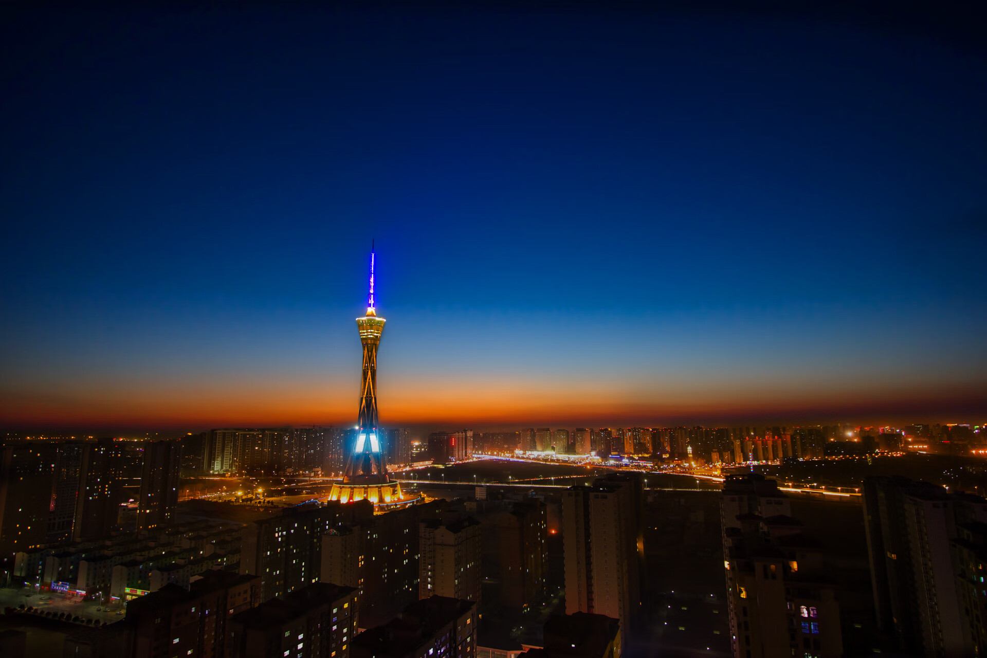 爱游戏体育电竞娱乐-中国男篮强化外线防守限制对手投篮空间，中国男篮防守好的球员
